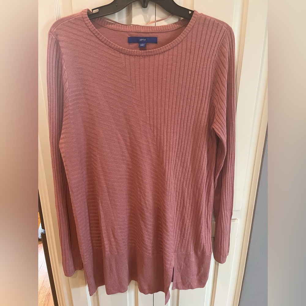 Apt 9 Longsleeve